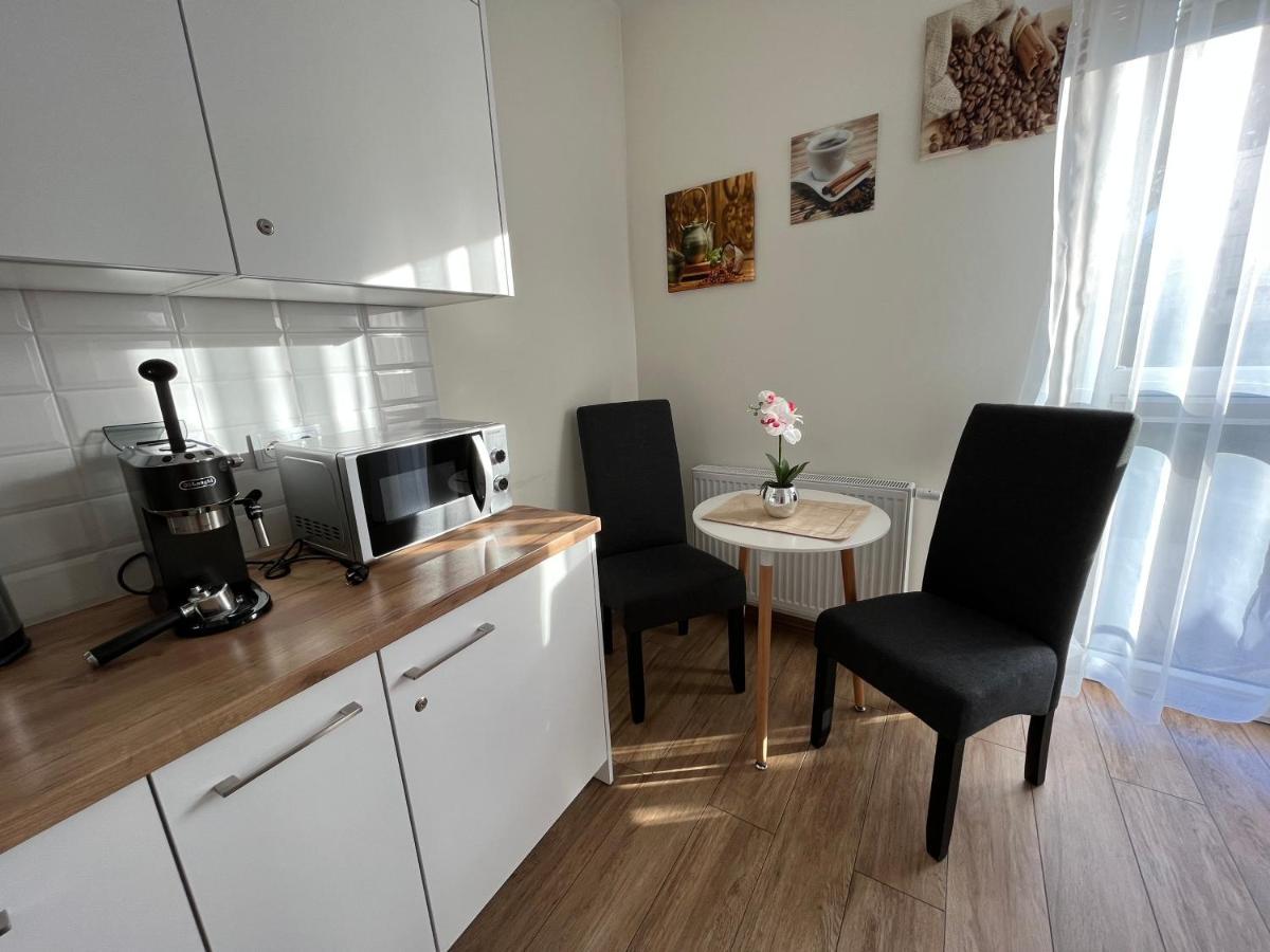 Apartamenty Kielce-Apartament Przy Lesie, Parking, F Vat ภายนอก รูปภาพ
