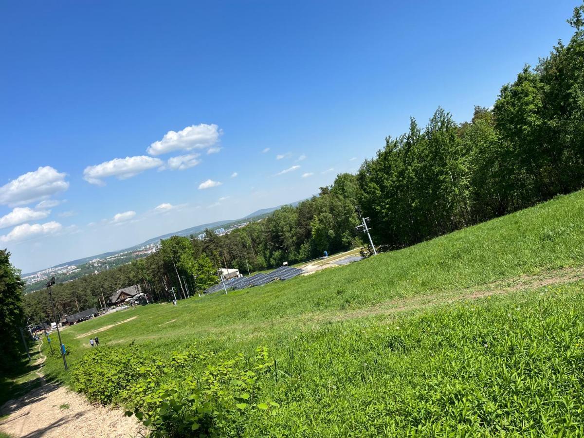 Apartamenty Kielce-Apartament Przy Lesie, Parking, F Vat ภายนอก รูปภาพ