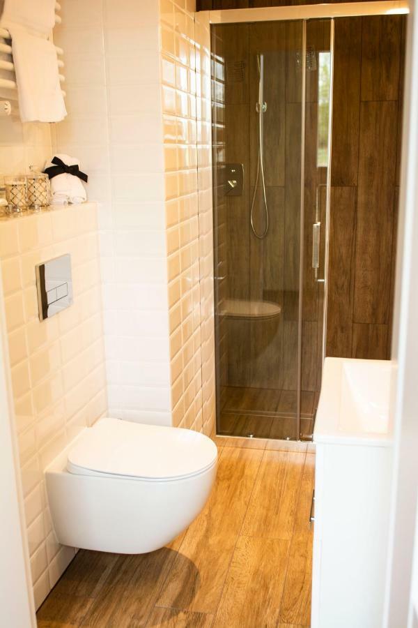Apartamenty Kielce-Apartament Przy Lesie, Parking, F Vat ภายนอก รูปภาพ